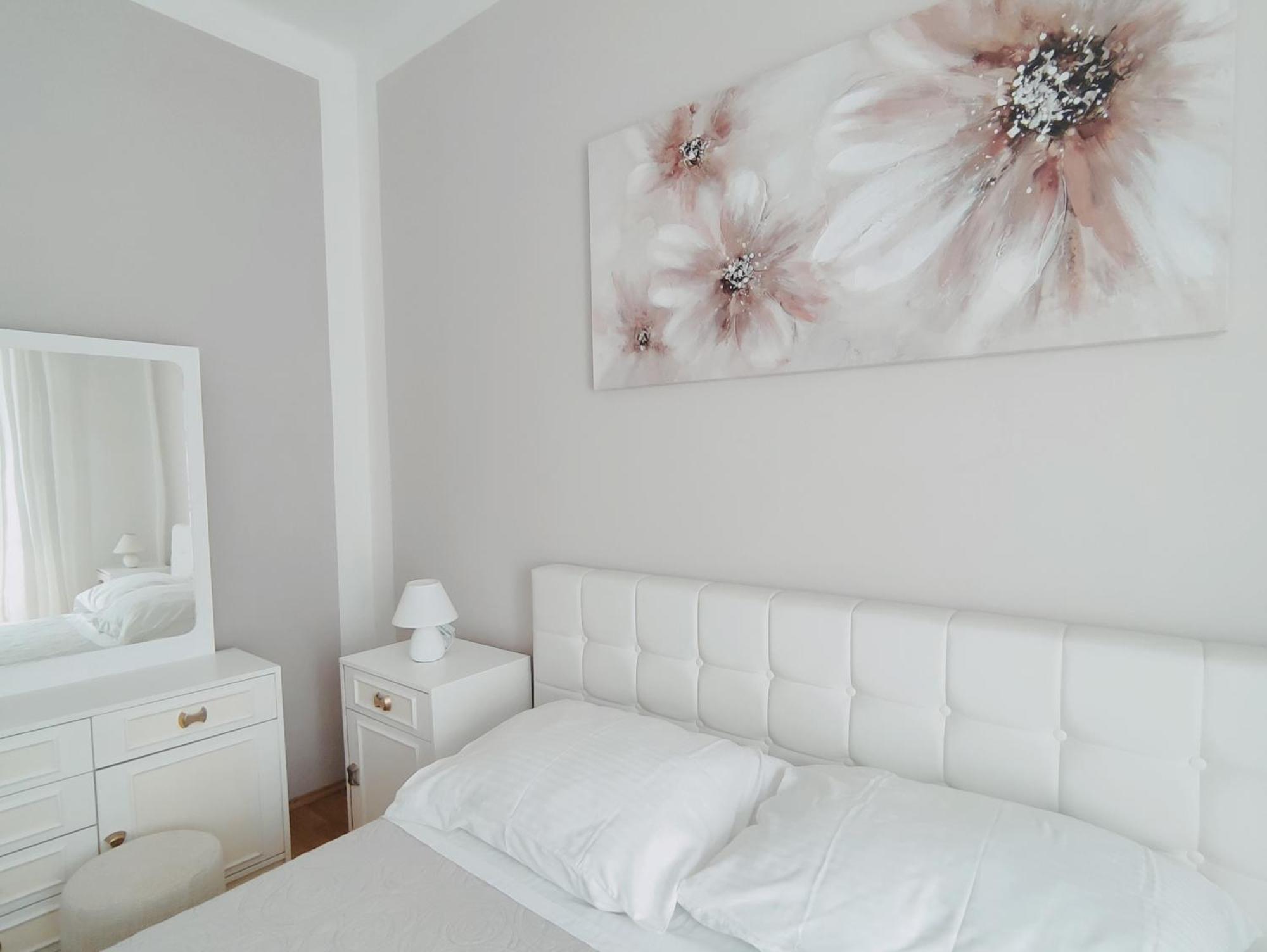 רייקה Fami Superior One Bedroom Apartment מראה חיצוני תמונה