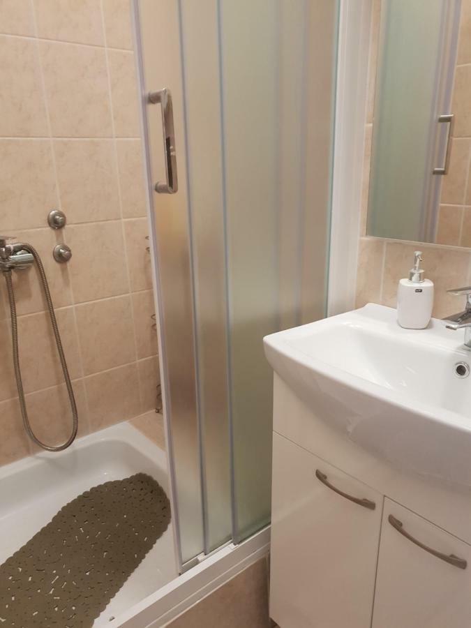רייקה Fami Superior One Bedroom Apartment מראה חיצוני תמונה